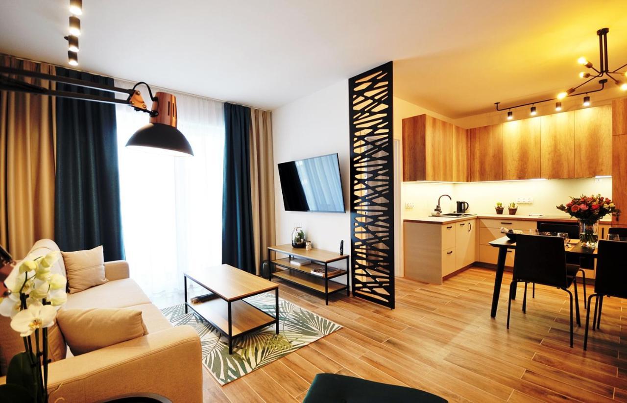 Apartament Za Świerkami 6 osób , 3 pokoje Kołobrzeg Exterior foto